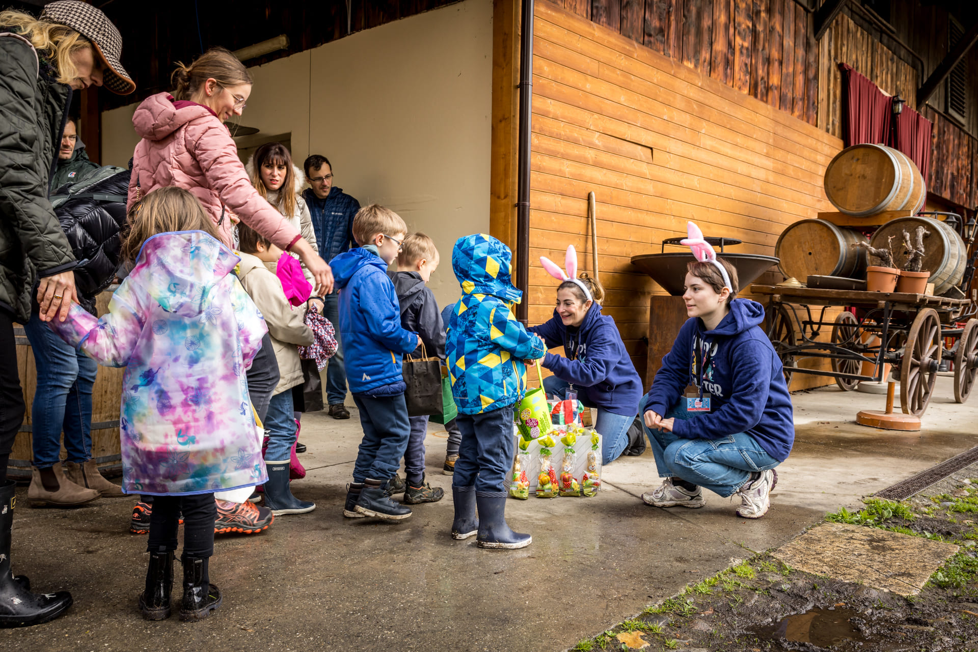 Chasse aux oeufs, atelier jardinage et dégustation de vins à Collex - Photo 6