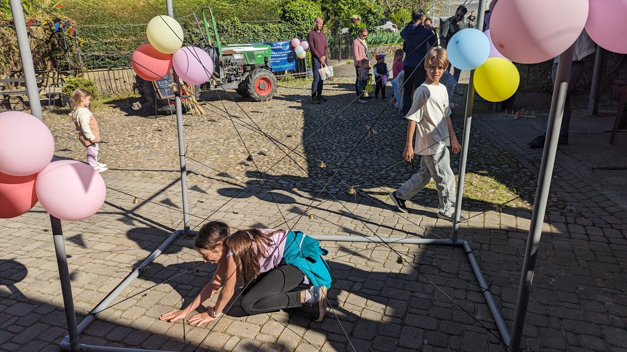 Chasse aux oeufs, jeux de foire et dégustation de vins à Avusy - Photo 9